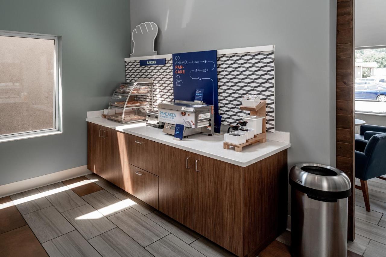 Holiday Inn Express And Suites Pikeville By Ihg Bagian luar foto
