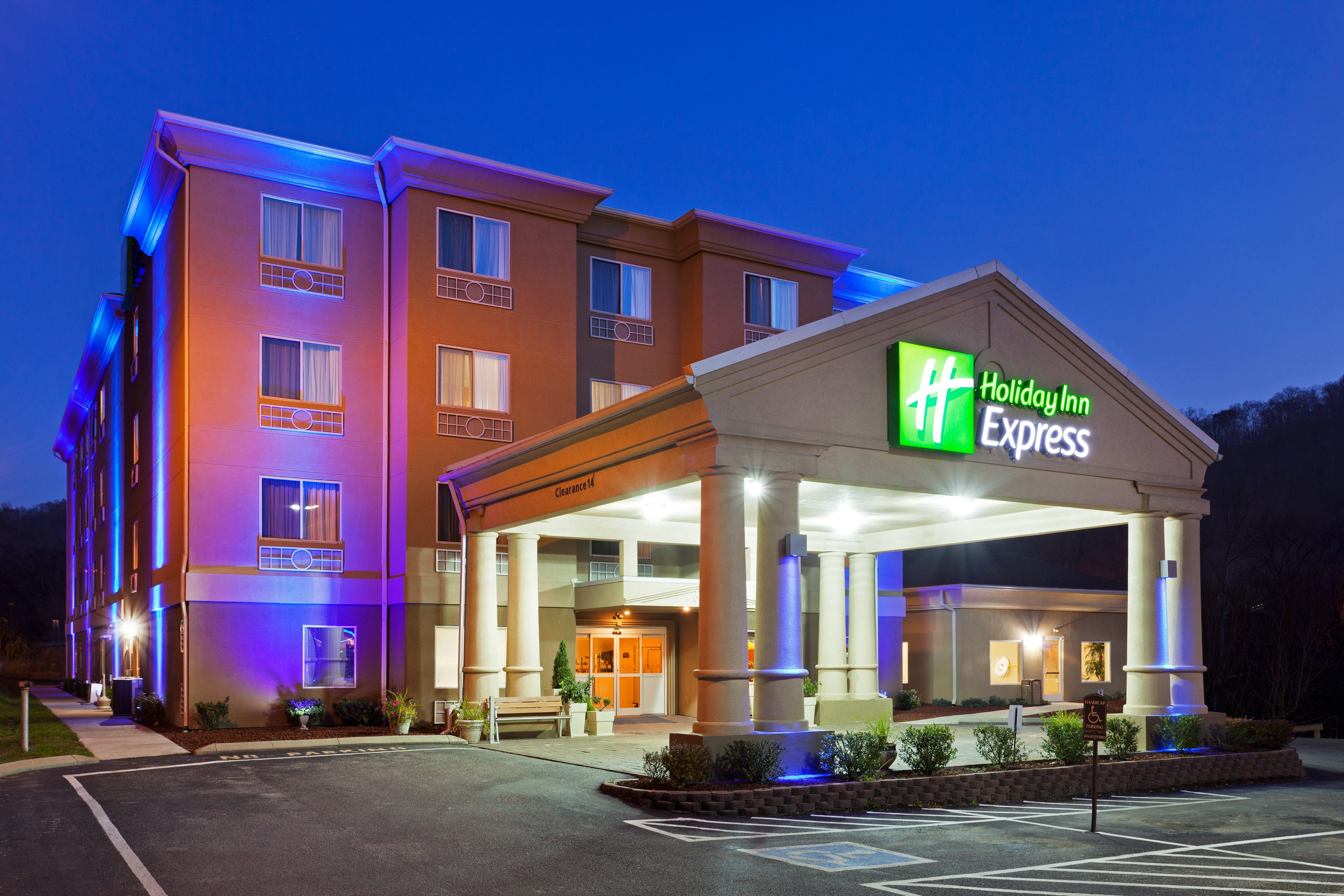 Holiday Inn Express And Suites Pikeville By Ihg Bagian luar foto