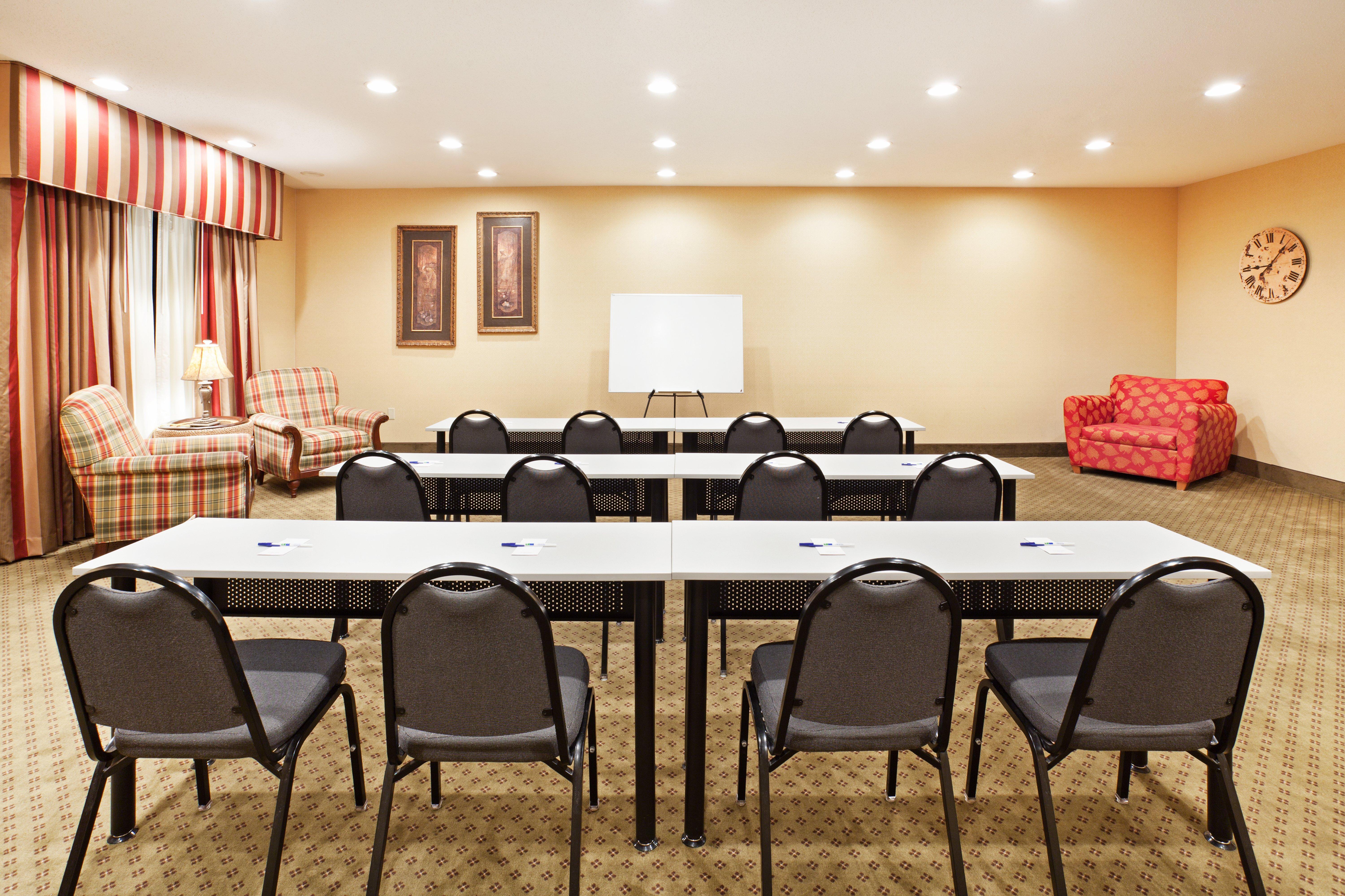 Holiday Inn Express And Suites Pikeville By Ihg Bagian luar foto