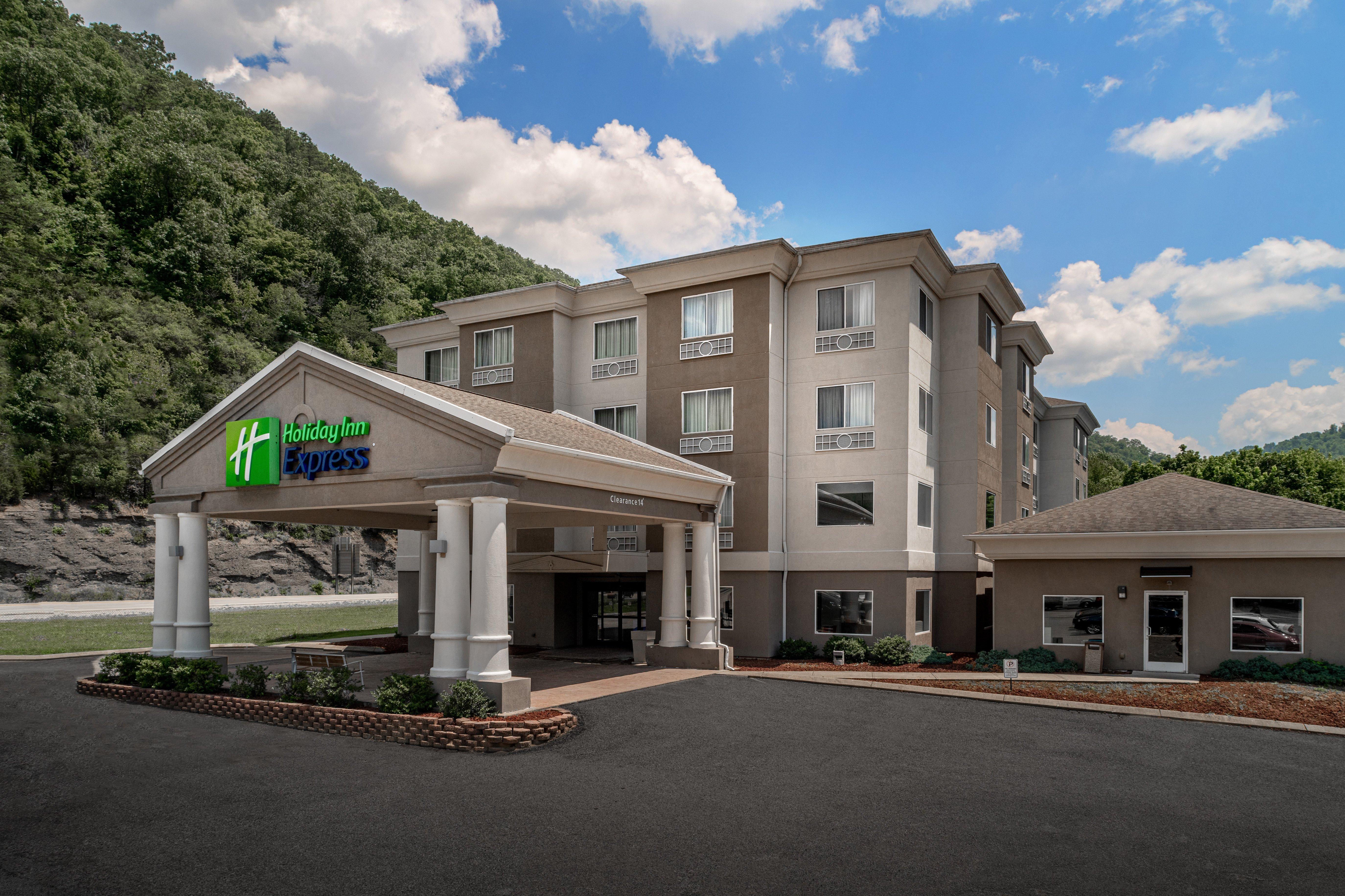 Holiday Inn Express And Suites Pikeville By Ihg Bagian luar foto
